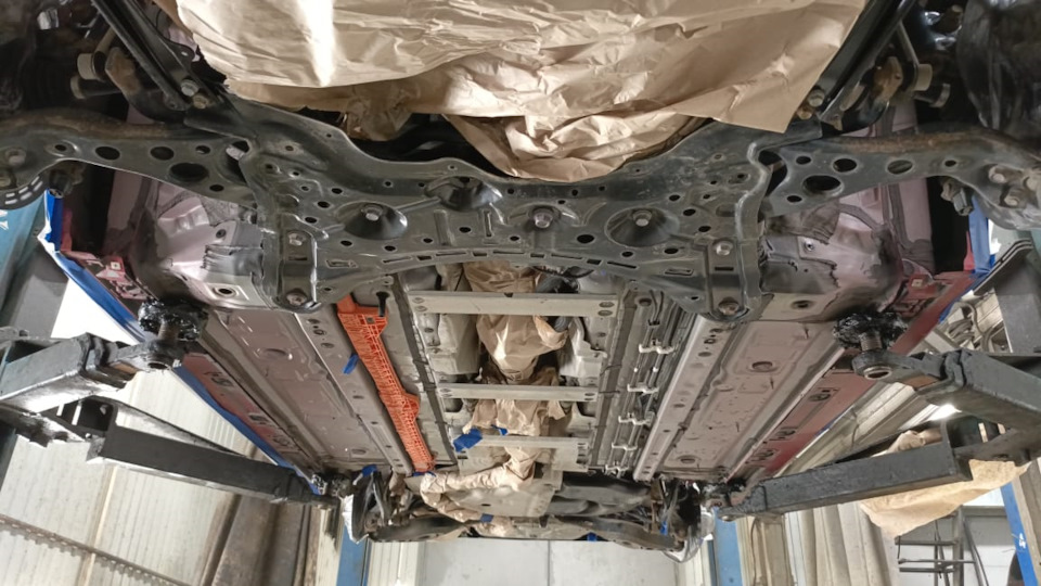 Днище до обработки. — Toyota Corolla Touring
