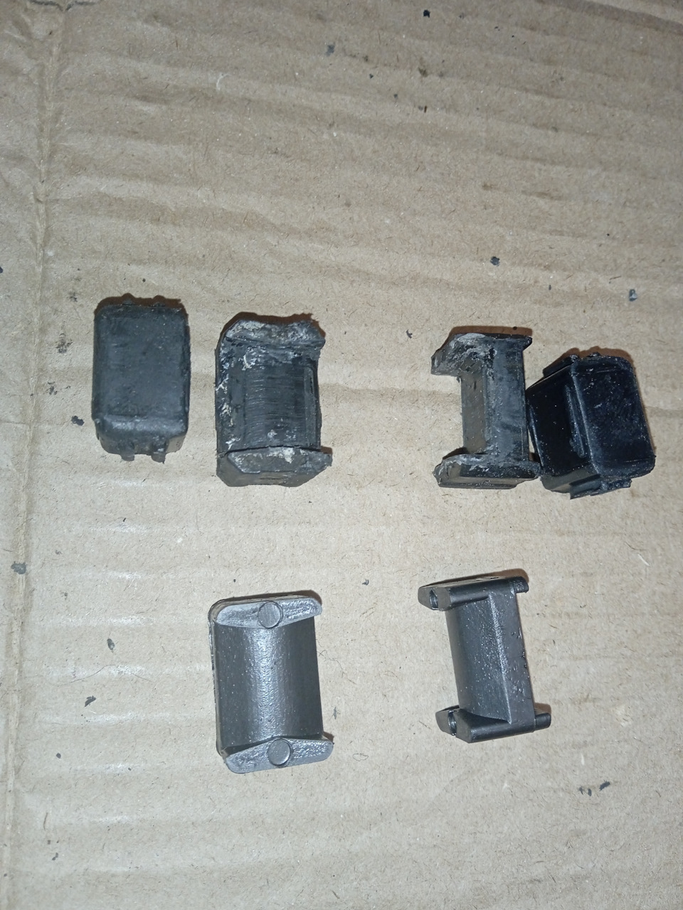 Фото в бортжурнале Hyundai i20 (1G)