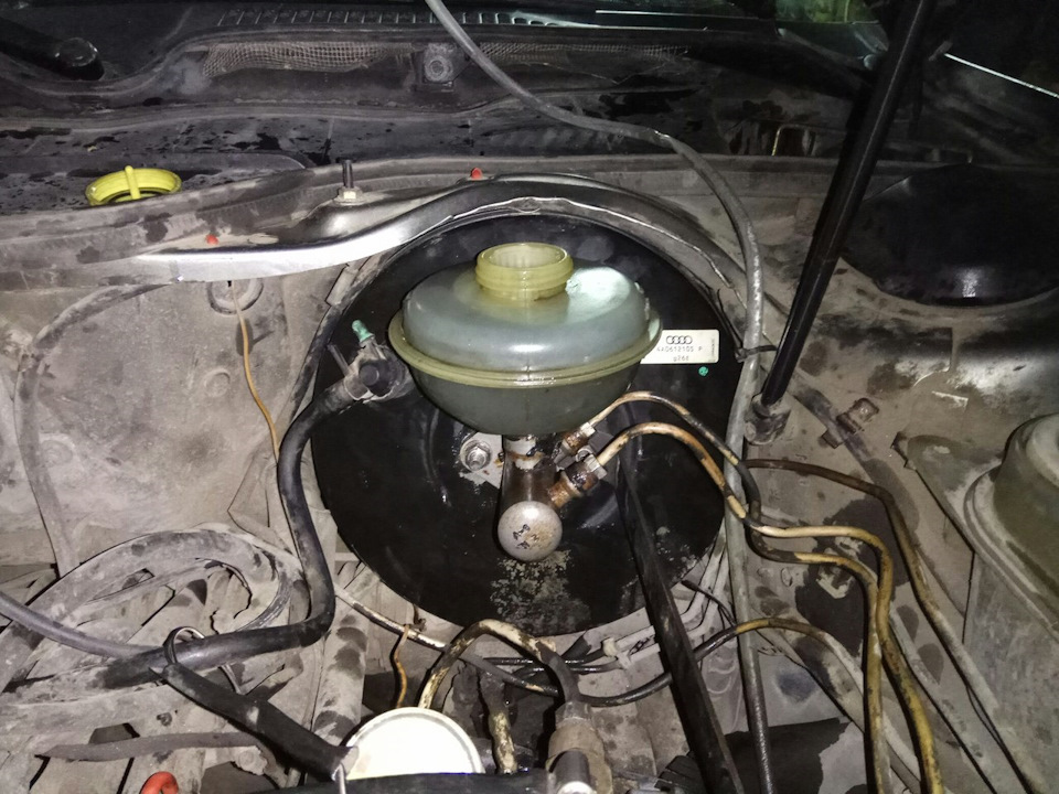 Работает! — Audi 100 (C4)