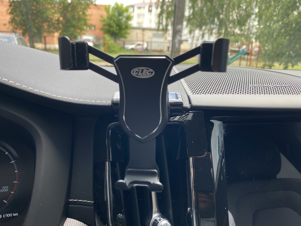Фото в бортжурнале Volvo XC60 (2G)