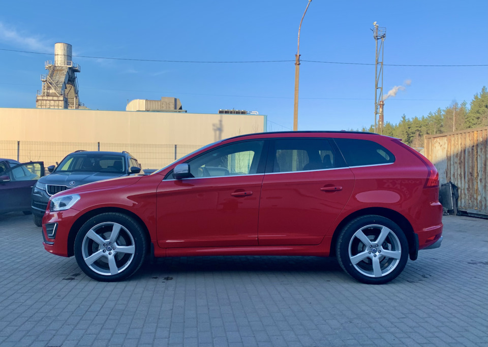 Фото в бортжурнале Volvo XC60 (1G)