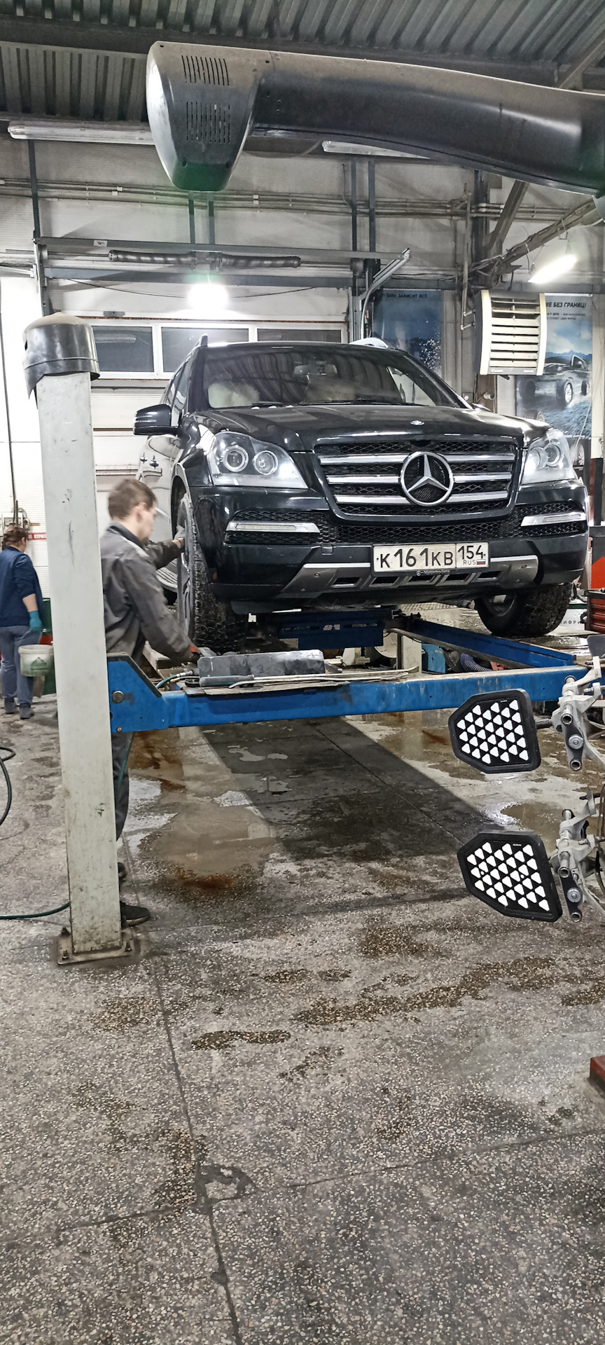 Фото в бортжурнале Mercedes-Benz GL-Class (X164)
