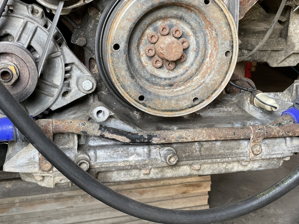 Сегодня рабочее место будет здесь. — Audi 100 (C4)