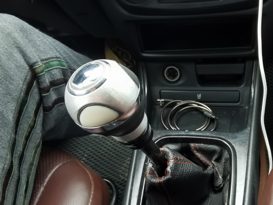 Фото в бортжурнале Nissan Almera II (N16)