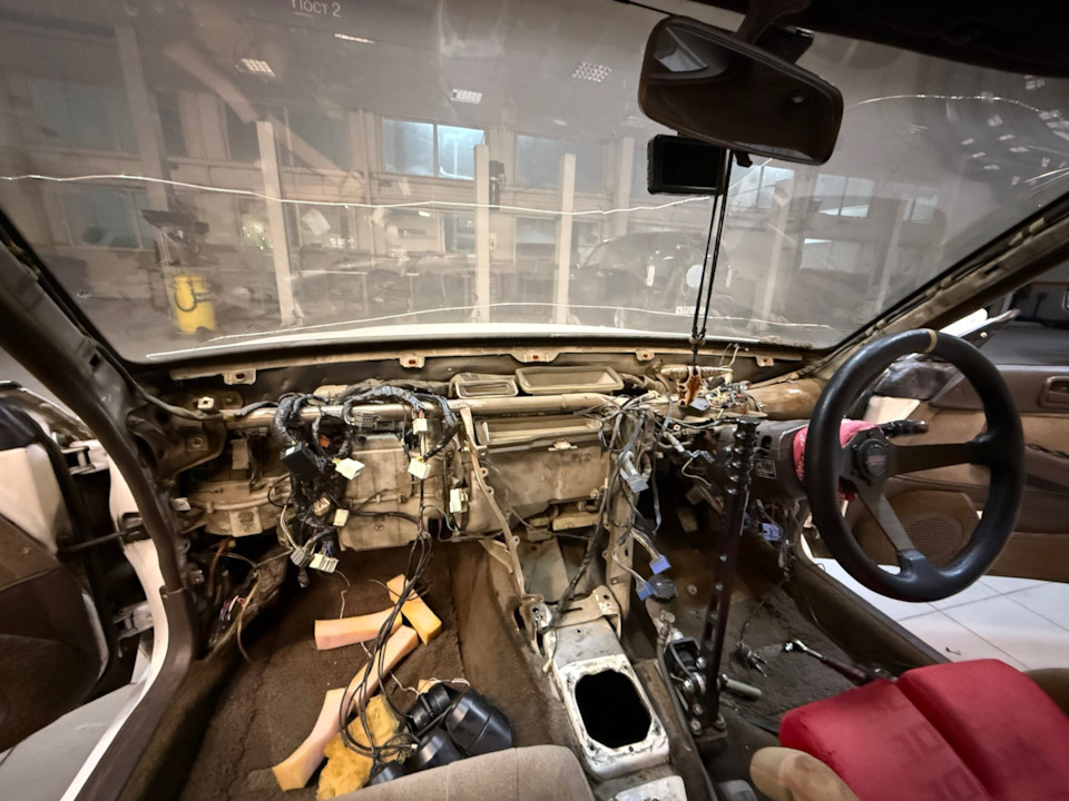 картина, которую хоть однажды видел любой владелец 81 — Toyota Mark II (80)