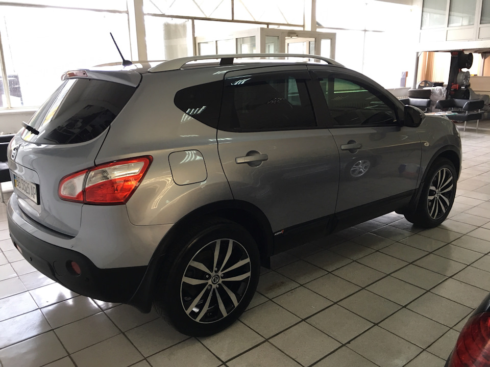 Фото в бортжурнале Nissan Qashqai (1G)
