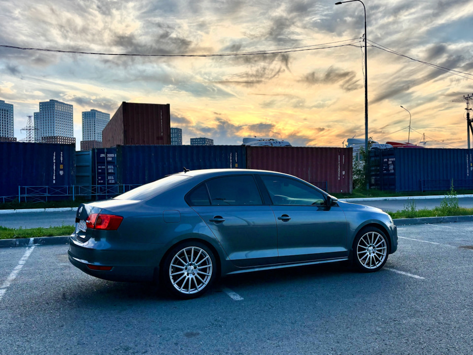 Фото в бортжурнале Volkswagen Jetta VI