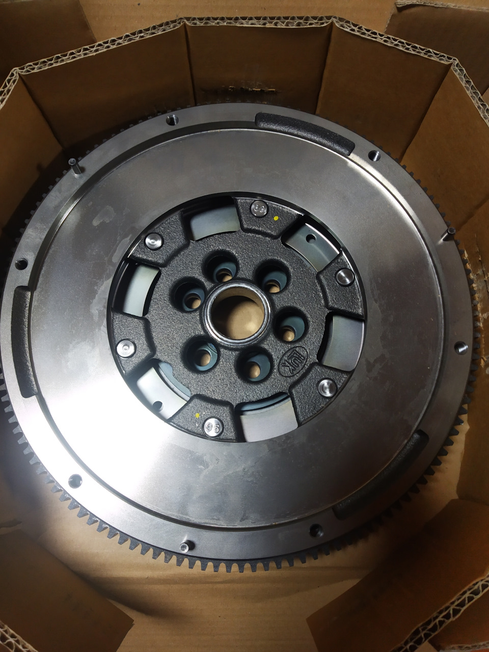 Фото в бортжурнале Volkswagen Touran (1G)