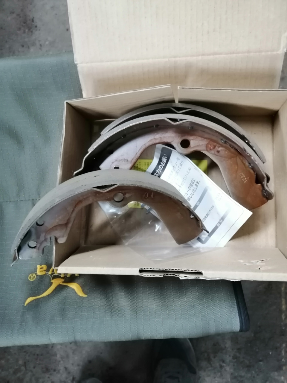 Фото в бортжурнале Nissan Avenir (2G)