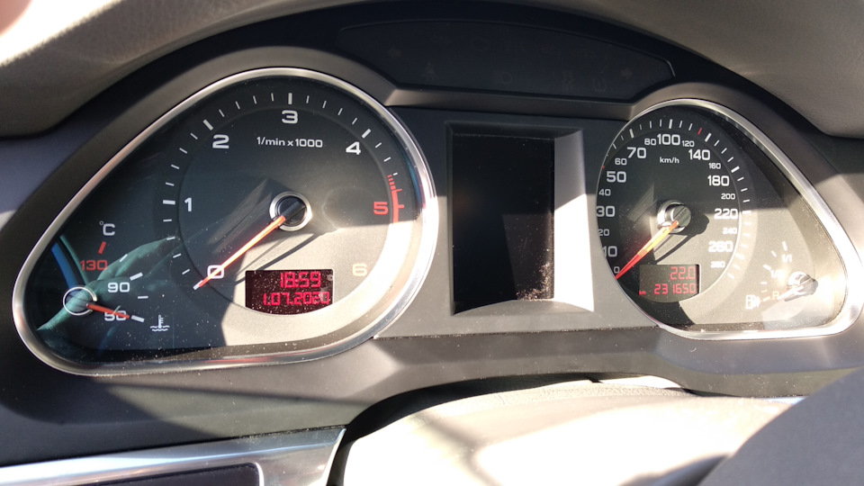 Фото в бортжурнале Audi A6 (C6)