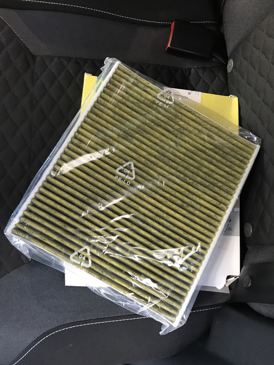 Photo from the logbook Volkswagen Polo Sedan