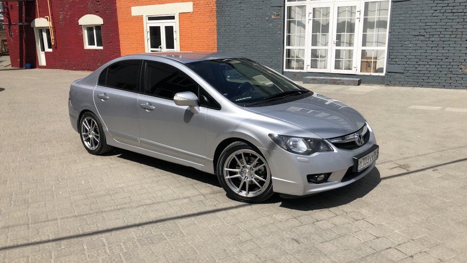 Honda Civic EXE Silver