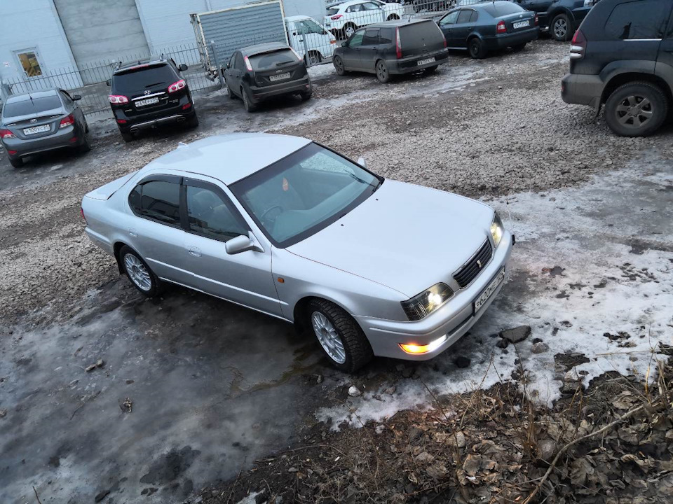 Фото в бортжурнале Toyota Camry (V40). Запчасти на фото: 2510101