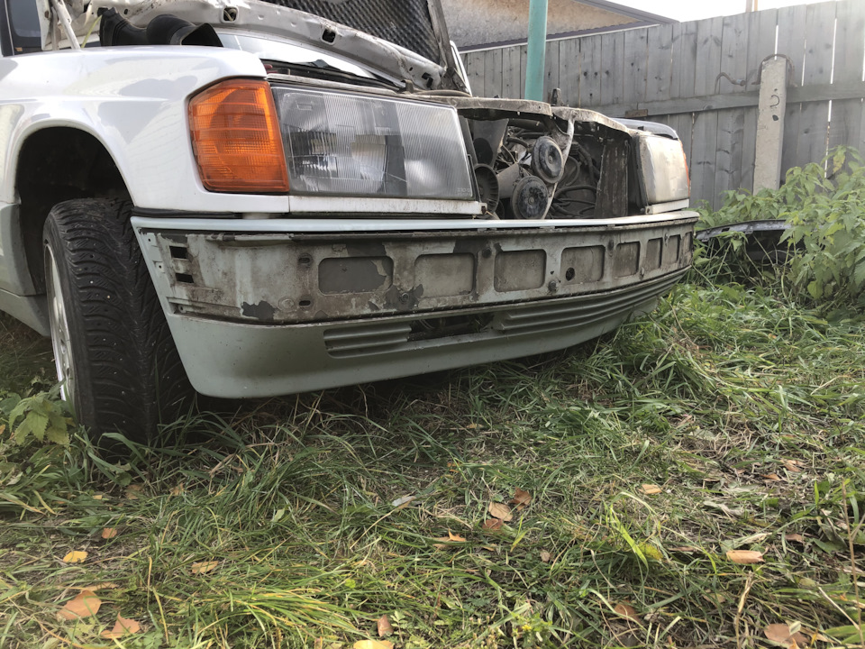 Фото в бортжурнале Mercedes-Benz 190 (W201)