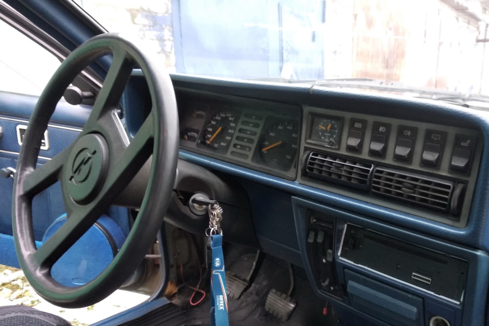 Фото в бортжурнале Opel Monza