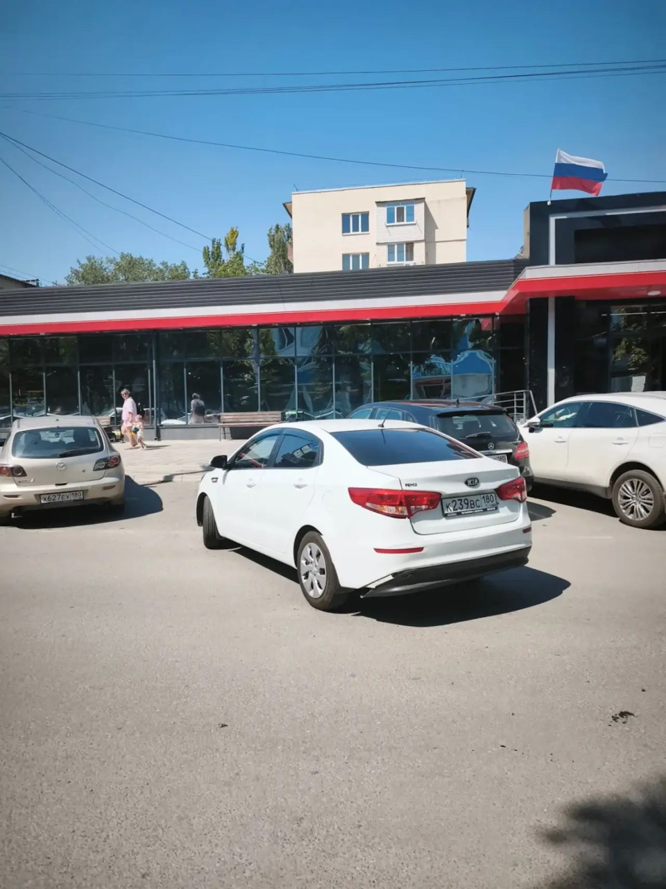 Место откуда супруга отъезжала. — KIA Rio (3G)