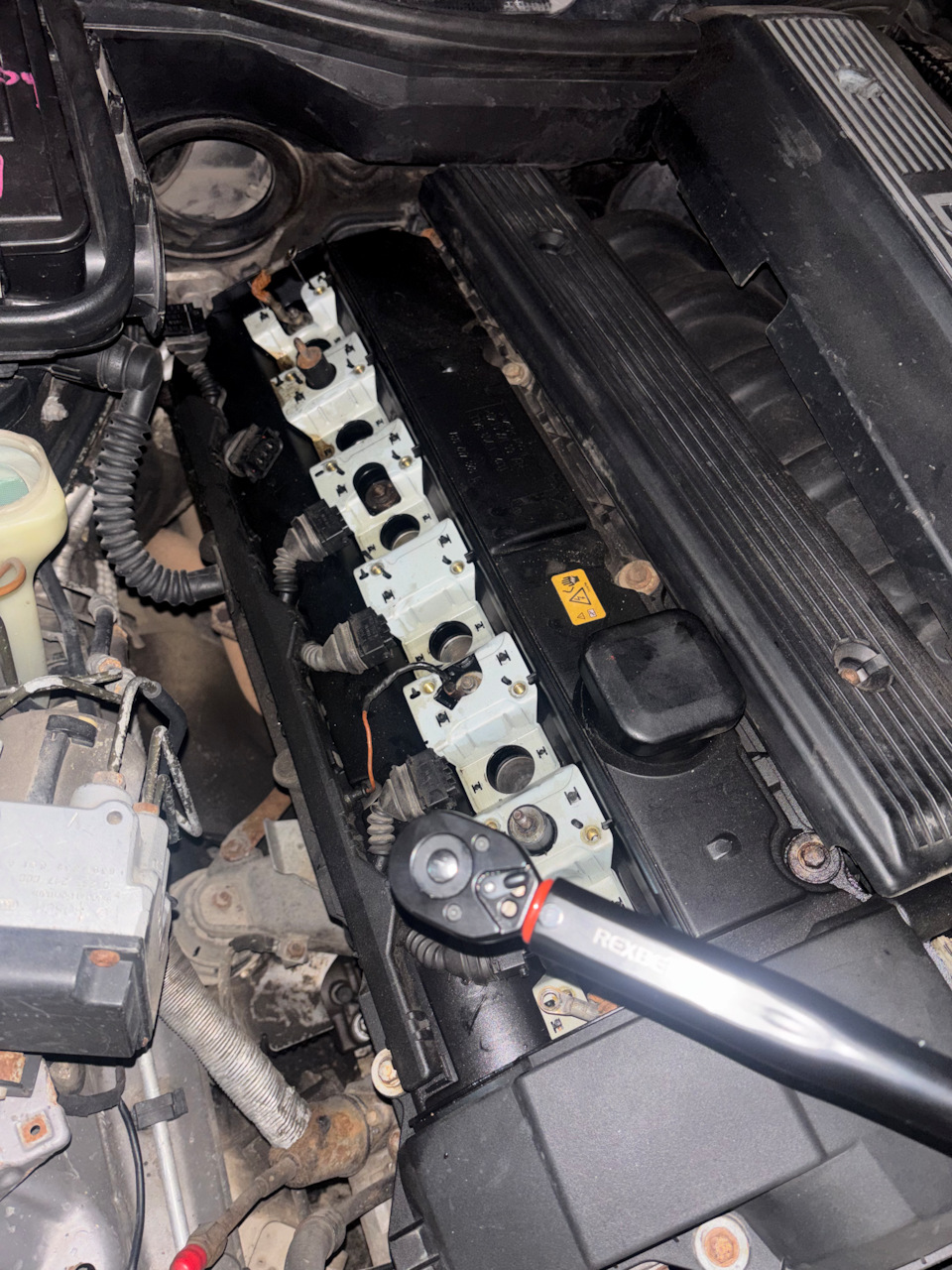 Фото в бортжурнале BMW 5 series (E39)