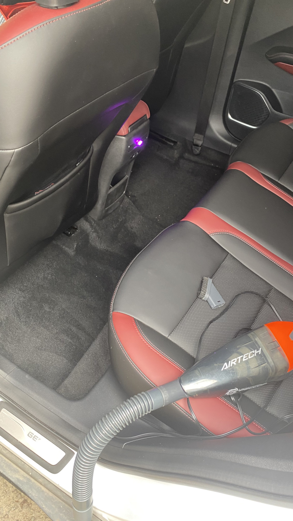Фото в бортжурнале Geely Coolray (1G)