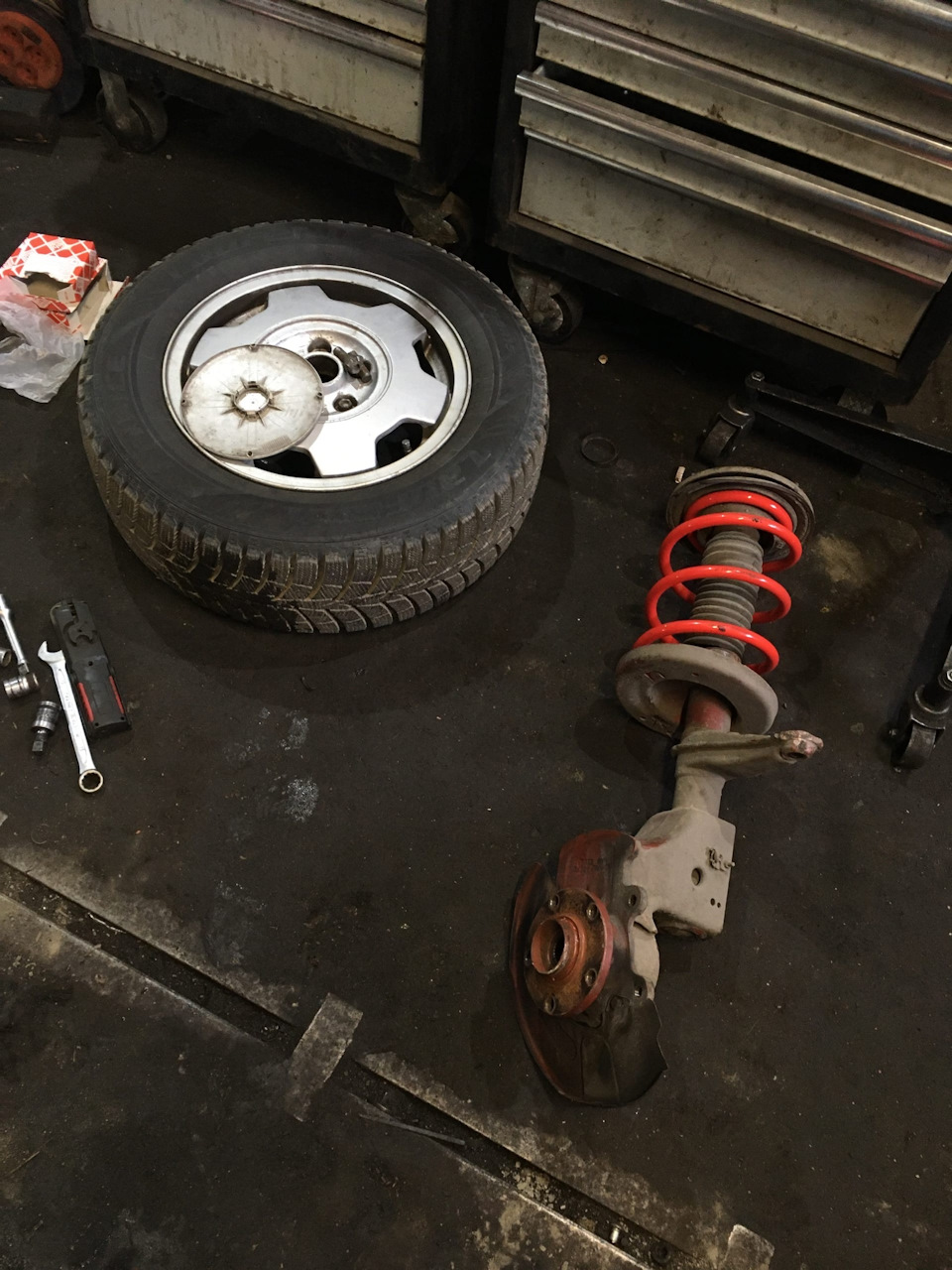 в процессе — Audi 200 (C3)