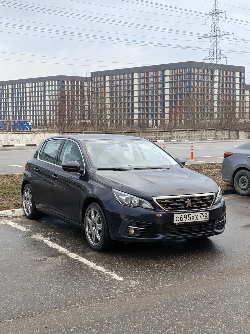 Фото в бортжурнале Peugeot 308 (2G)