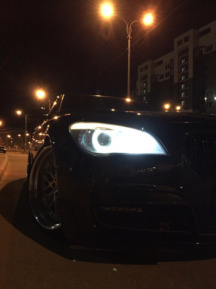 Фото в бортжурнале BMW 7 series (F01/02)