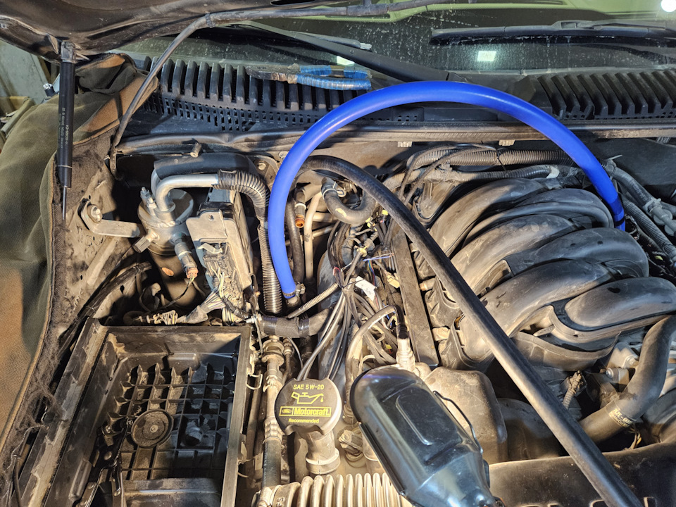 Фото в бортжурнале Ford Explorer (4G)