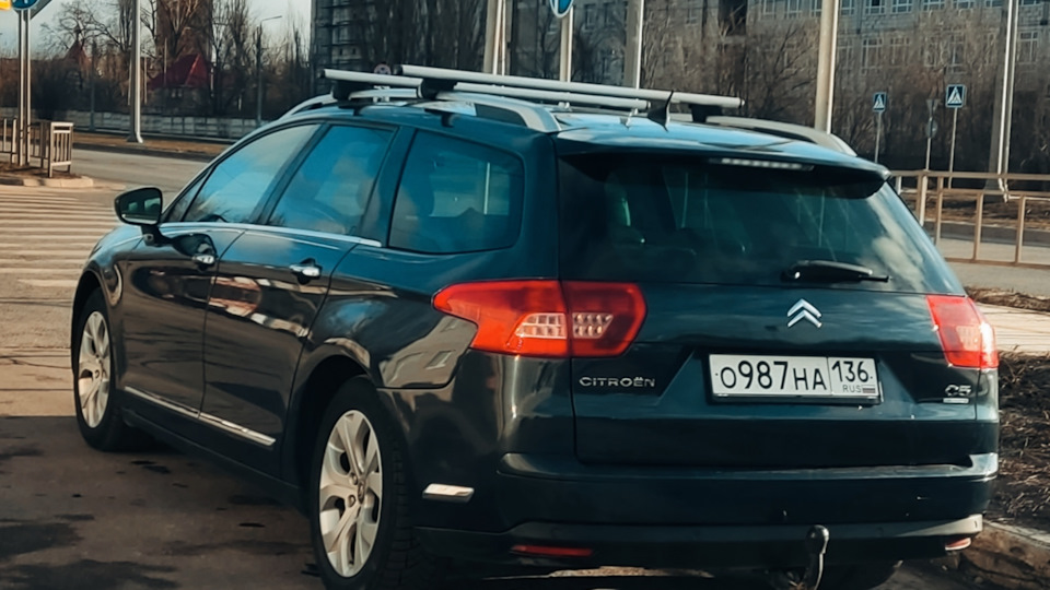 Citroen C5 Синий Трактор