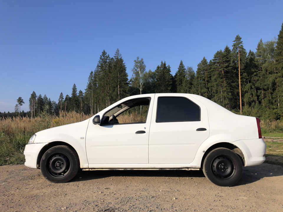 Фото в бортжурнале Renault Logan (1G)