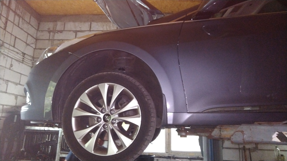 Сливаем старое масло — Hyundai Grandeur (HG)