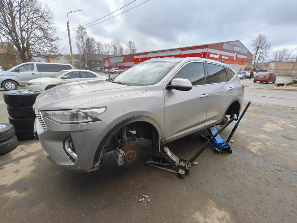Новые технологии! Теперь летает — Haval F7 (1G)