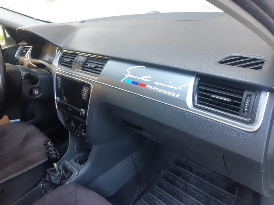 Фото в бортжурнале Skoda Rapid (1G)