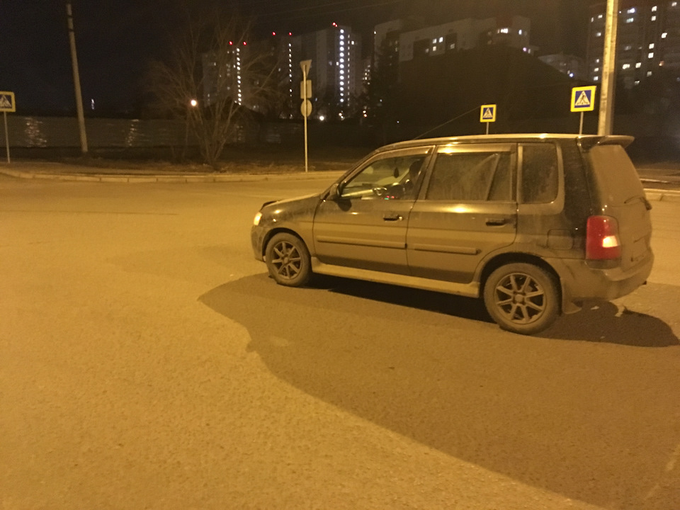 Фото в бортжурнале Mazda Demio (1G)