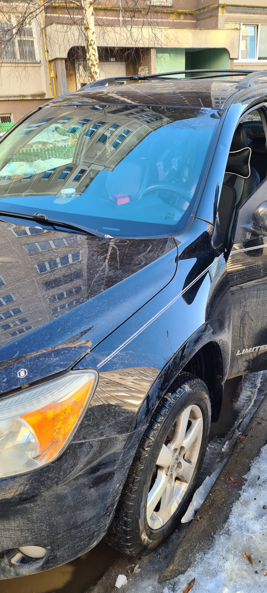 Фото в бортжурнале Toyota RAV4 (III)