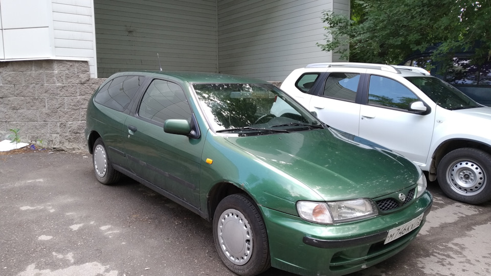 Nissan Almera Хетч