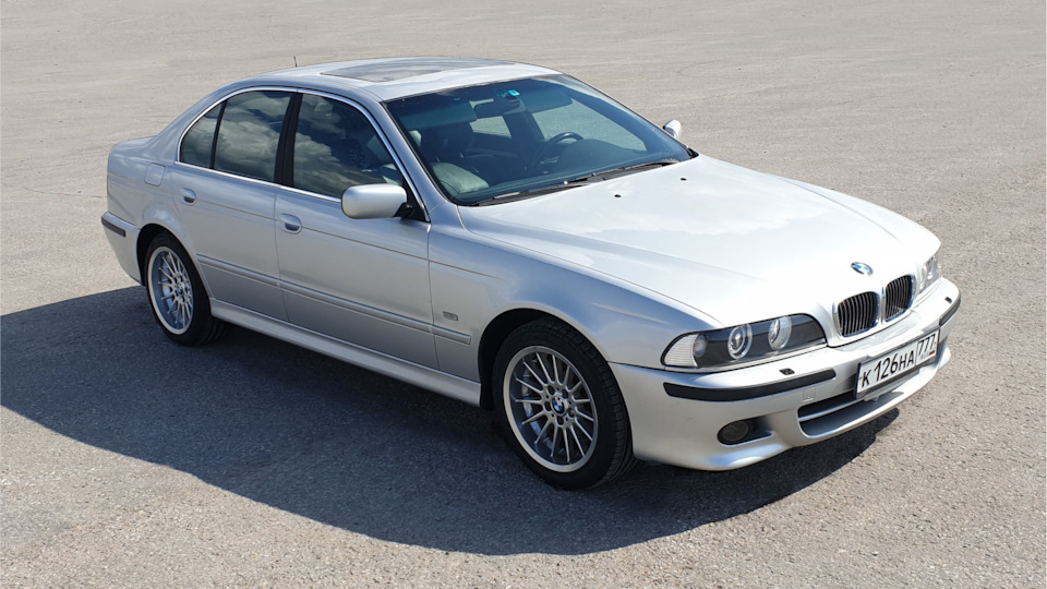 BMW 5 series Блондинка 👩🦳