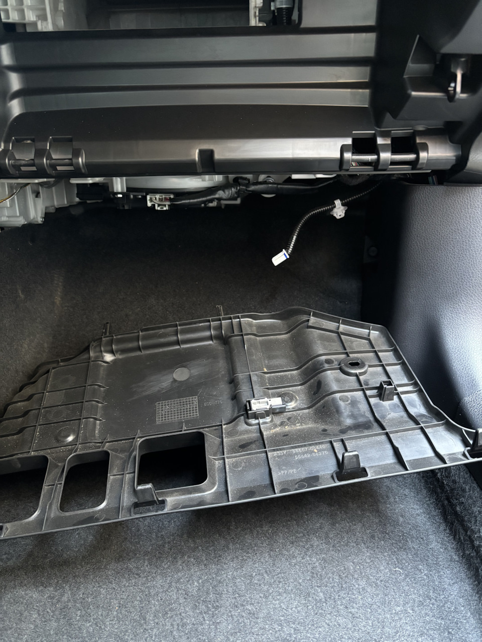 Photo from the logbook Toyota Camry (XV70)