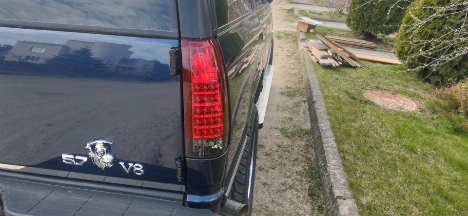 Фото в бортжурнале Chevrolet Tahoe (GMT400)