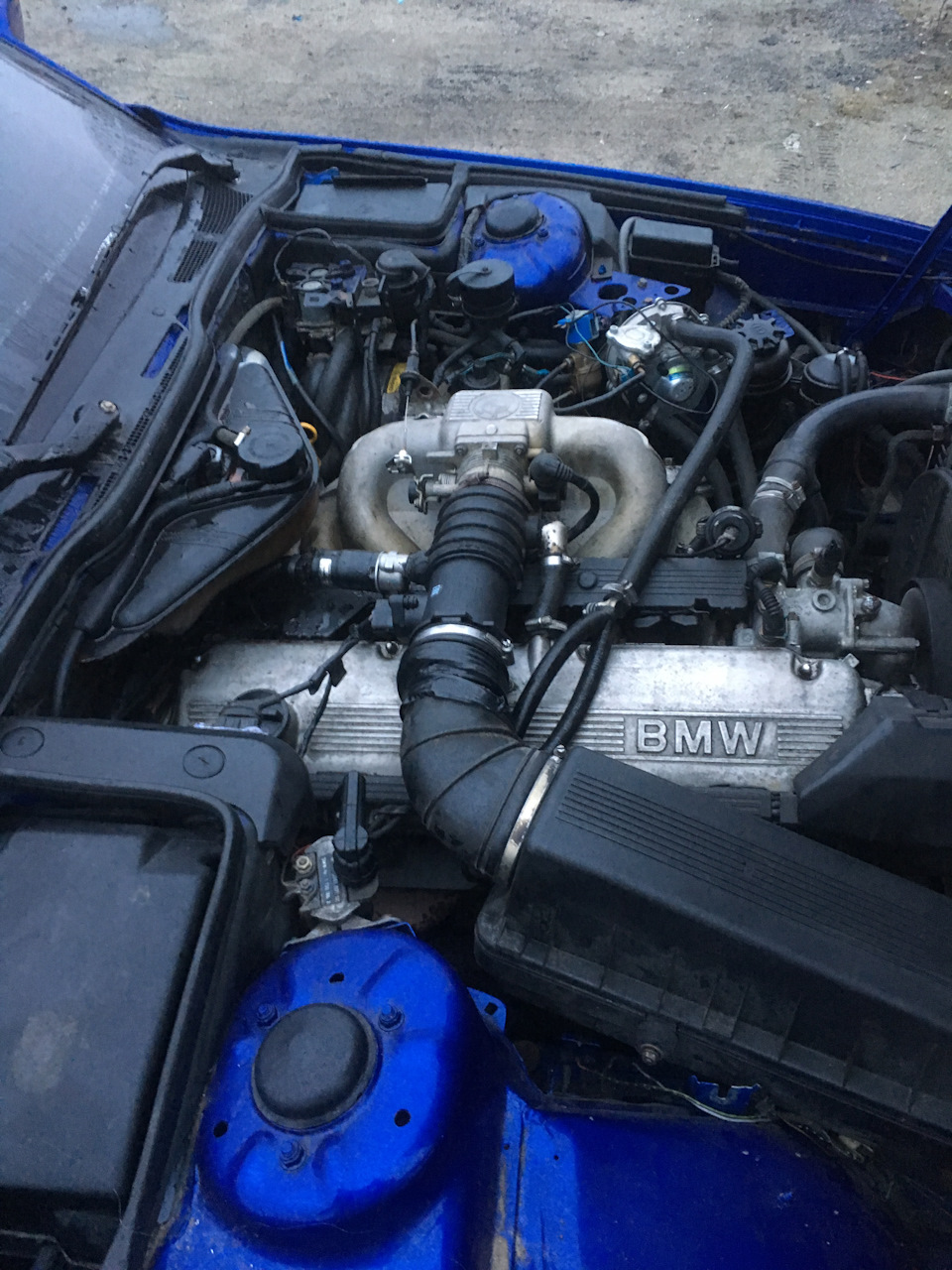 Фото в бортжурнале BMW 7 series (E32)