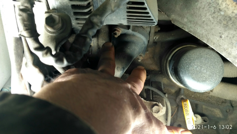 Поменять можно на улице — Toyota Carina E