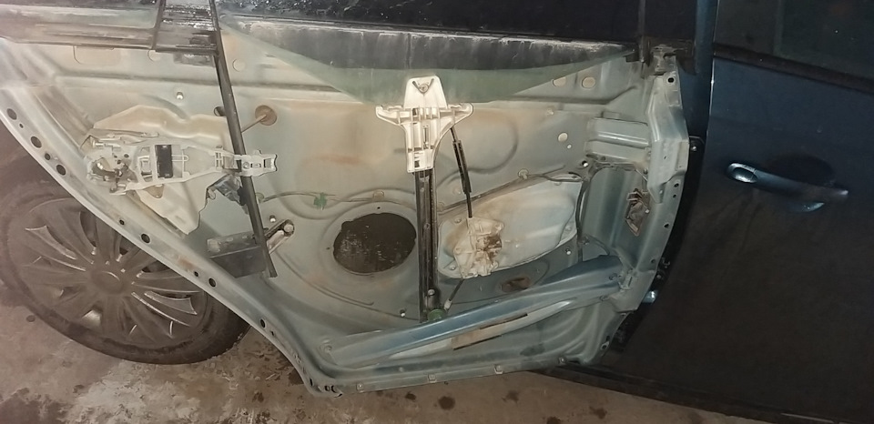 Фото в бортжурнале Volkswagen Jetta V