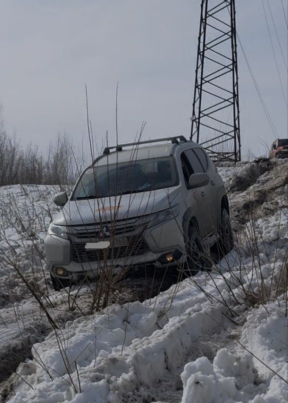 спуск — Mitsubishi Pajero Sport (3G)