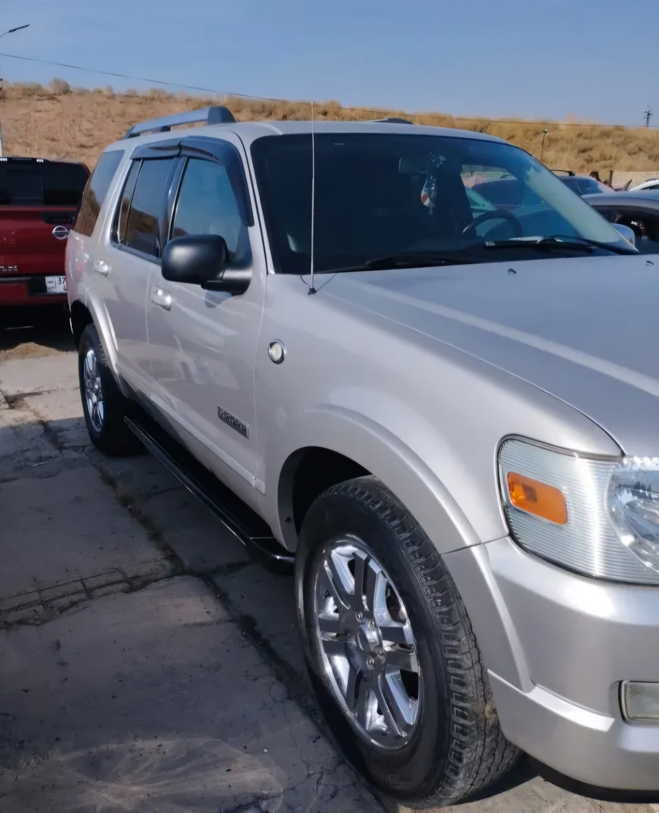 Фото в бортжурнале Ford Explorer (4G)