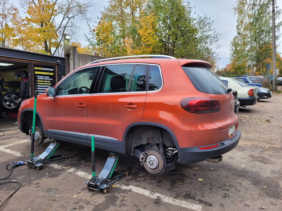 Фото в бортжурнале Volkswagen Tiguan (1G)