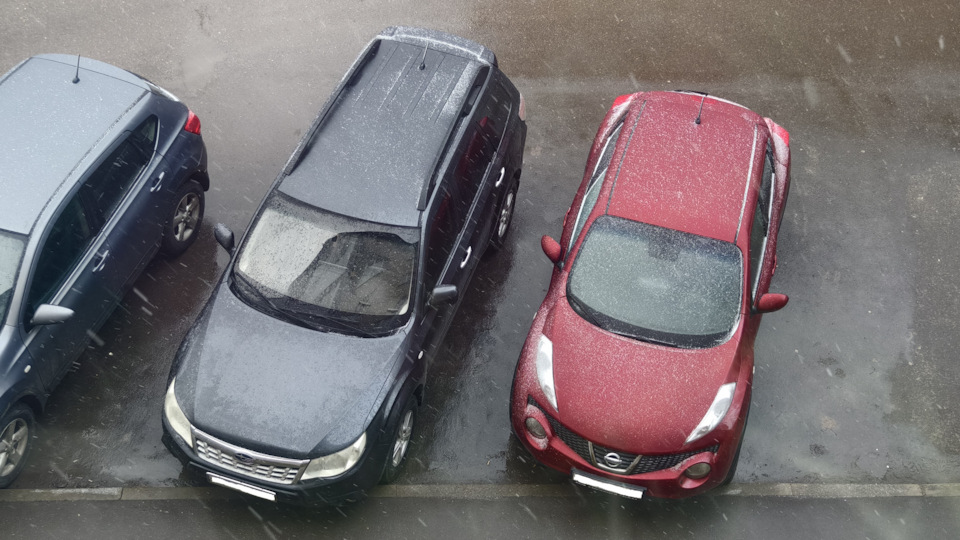 Леди Баг и Супер Кот на базе)) — Nissan Juke (1G)