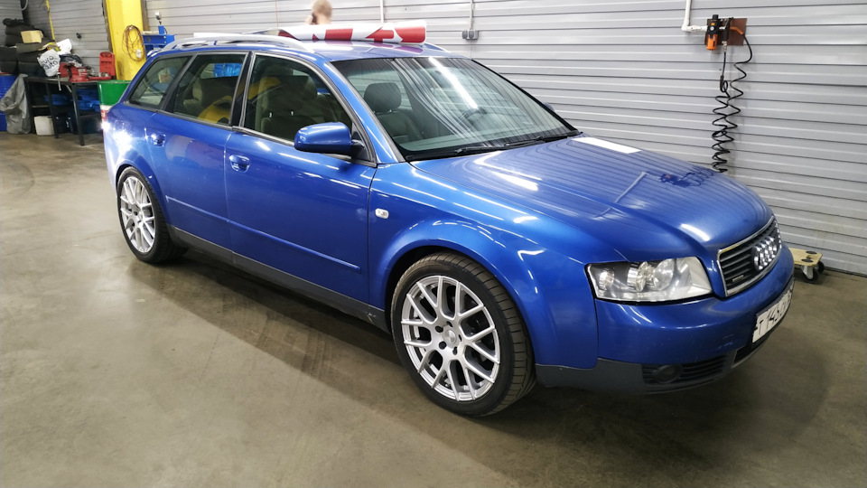Фото в бортжурнале Audi A4 Avant (B6)