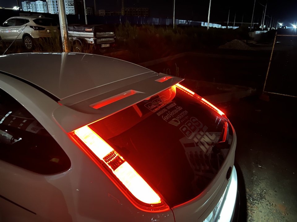 Встречаем новый — Ford Focus Hatchback II