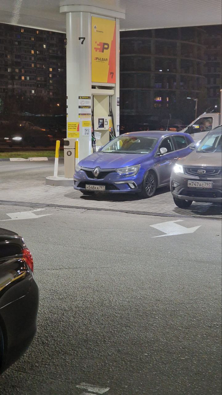 Фото в бортжурнале Renault Megane IV