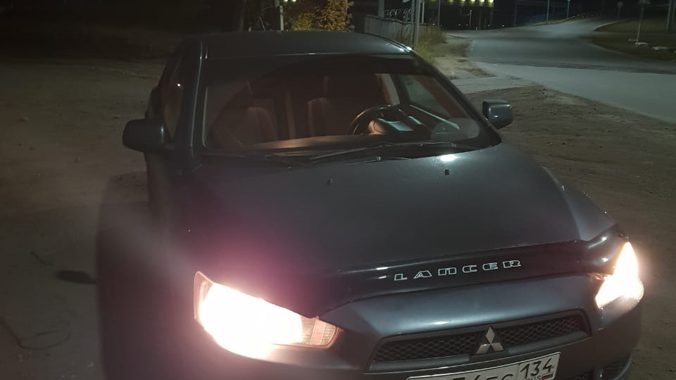 Mitsubishi Lancer 1.8 вариатор
