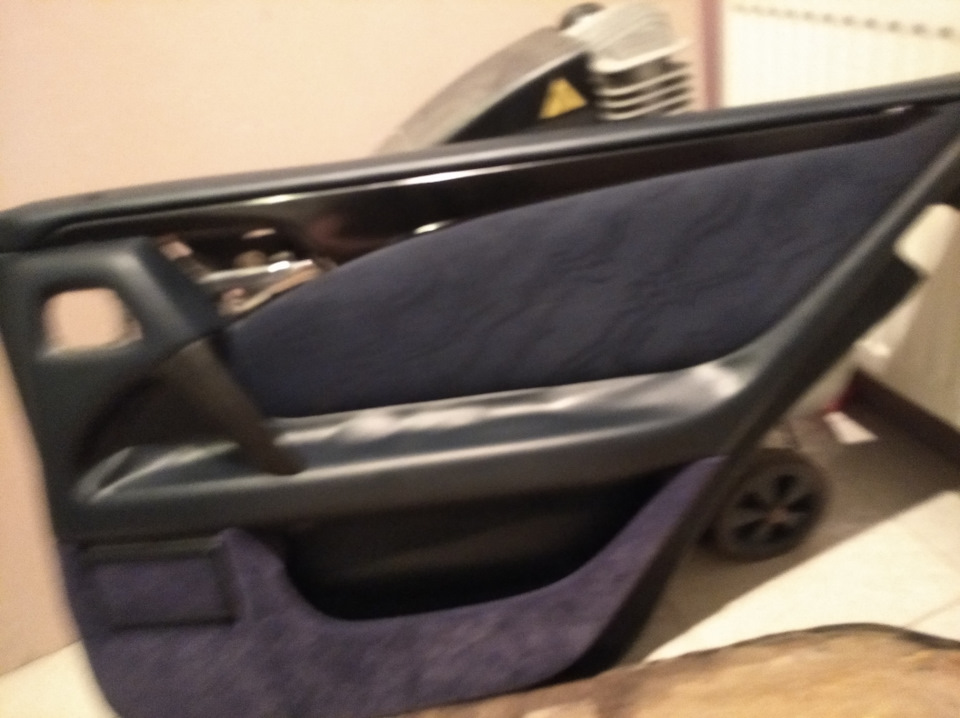 Фото в бортжурнале Mercedes-Benz E-Class (W210)