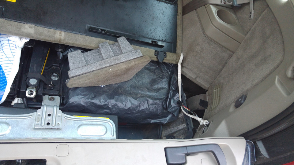 Фото в бортжурнале Volvo XC90 (1G)